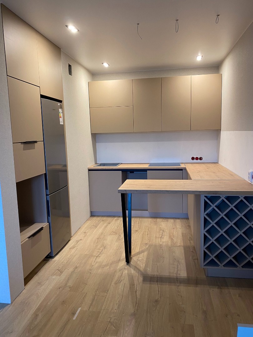 Кухня с островом «Далия»